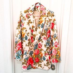 Exquisite Floral Blazer